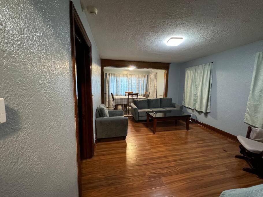 Comfy Getaway At Falls! Apartment Niagara Falls Exterior photo